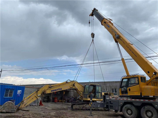 神池县25吨吊车的工作半径是多少？